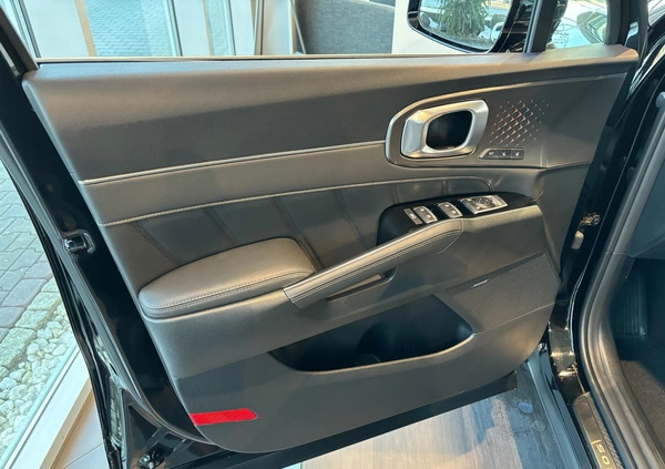 Kia Sorento cena 217939 przebieg: 10, rok produkcji 2023 z Warka małe 191